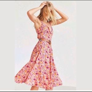 Kimchi blue sun dress (urban outfitters)